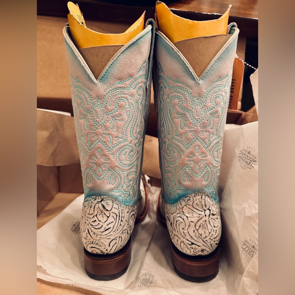 Embroidered White & Blue Bridal Square Toe Boots Size 8.5 Wedding Rodeo - Picture 6 of 13